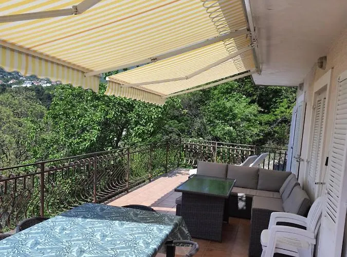 Σπίτι διακοπών Family House