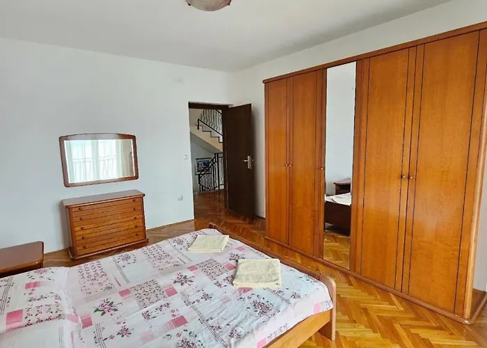 Family House