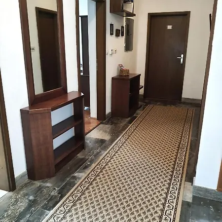 別荘 Family House オパティヤ